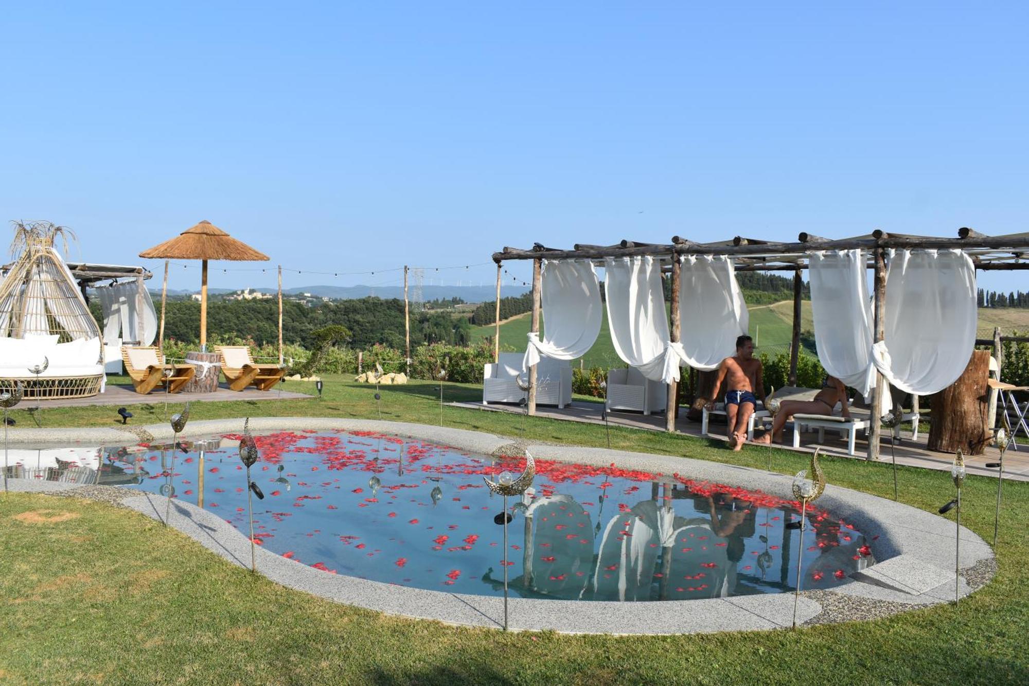 Essenziale Bed & Breakfast Castell'Anselmo Exterior photo