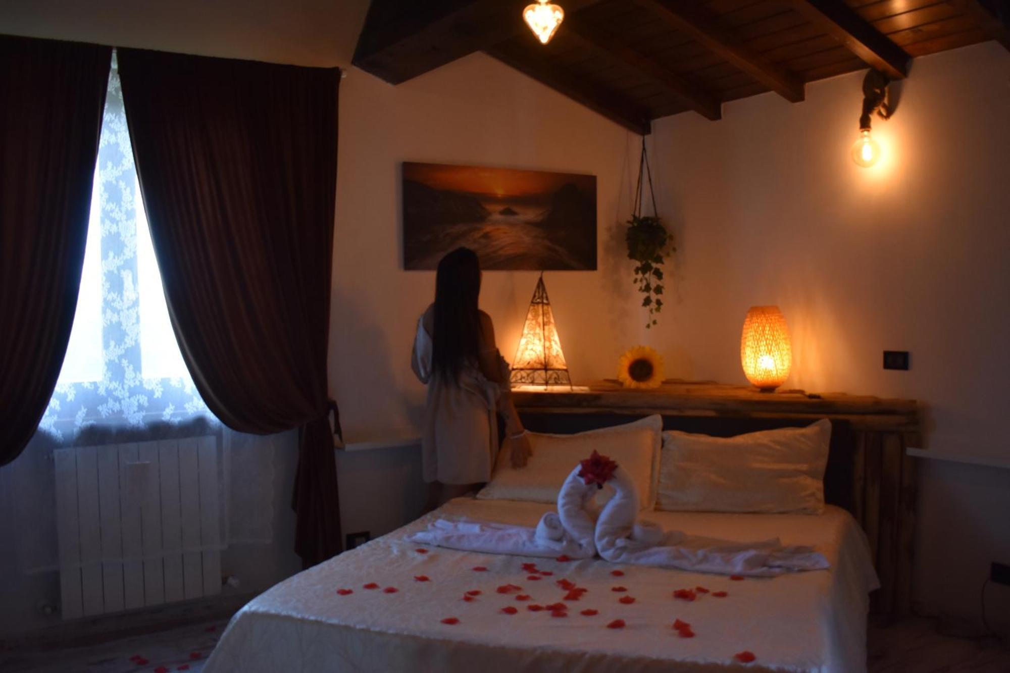 Essenziale Bed & Breakfast Castell'Anselmo Exterior photo